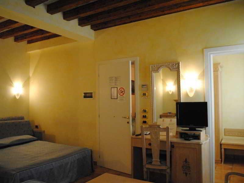 Daplace - Antica Casa Coppo Venesia Bagian luar foto