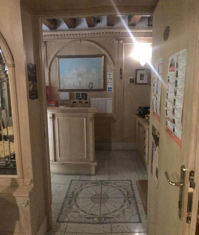 Daplace - Antica Casa Coppo Venesia Bagian luar foto